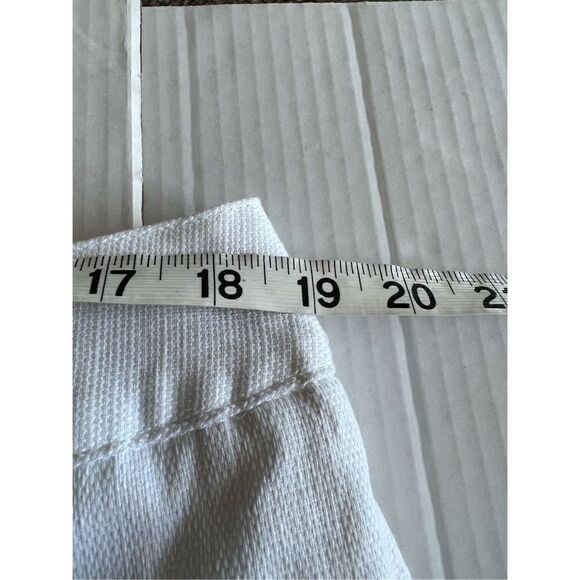 NWT George size 16 modern fit white capris - Picture 7 of 11